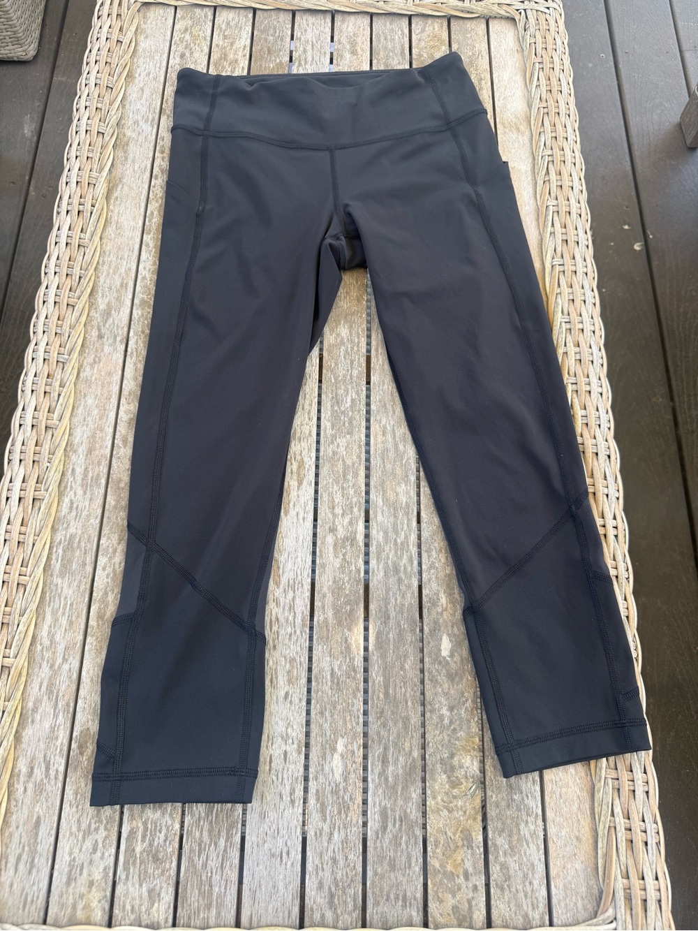 lululemon athletica Black Capri Leggings